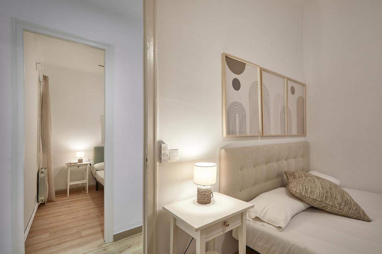 Bbarcelona Calabria Flat Barcelona Exterior foto