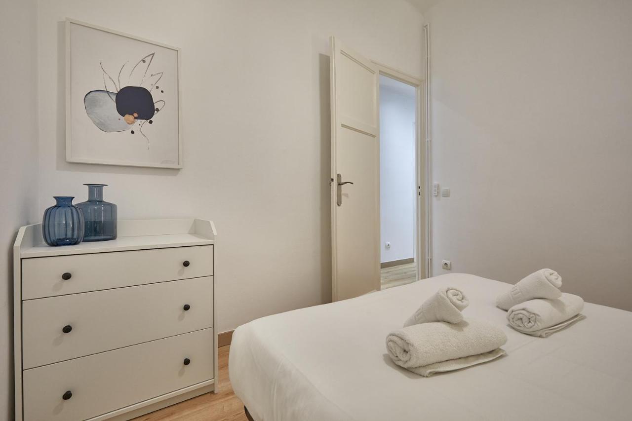 Bbarcelona Calabria Flat Barcelona Exterior foto